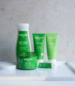 Weleda Skin Food Lip Balm 9 Weleda Skin Food Lip Balm -Modecosmetica Winkel 1047x1200