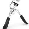 INTER-ESQUE® Wimperkruller Met Kam - Eyelash Curler + 5x Gratis Extra Siliconen Pad - Zwart/Zilver 2 INTER-ESQUE® Wimperkruller Met Kam - Eyelash Curler + 5x Gratis Extra Siliconen Pad - Zwart/Zilver -Modecosmetica Winkel 1057x1200 2
