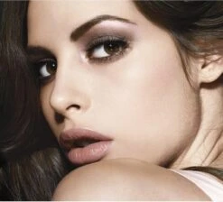 Maybelline The Blushed Nudes OogschaduwPalette - 12 Roze Nude Tinten 27 Maybelline The Blushed Nudes OogschaduwPalette - 12 Roze Nude Tinten -Modecosmetica Winkel 1200x1090