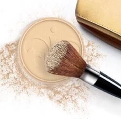 Rimmel London Stay Matte Pressed Powder - 005 Silky Beige 32 Rimmel London Stay Matte Pressed Powder - 005 Silky Beige -Modecosmetica Winkel 1200x1178 1