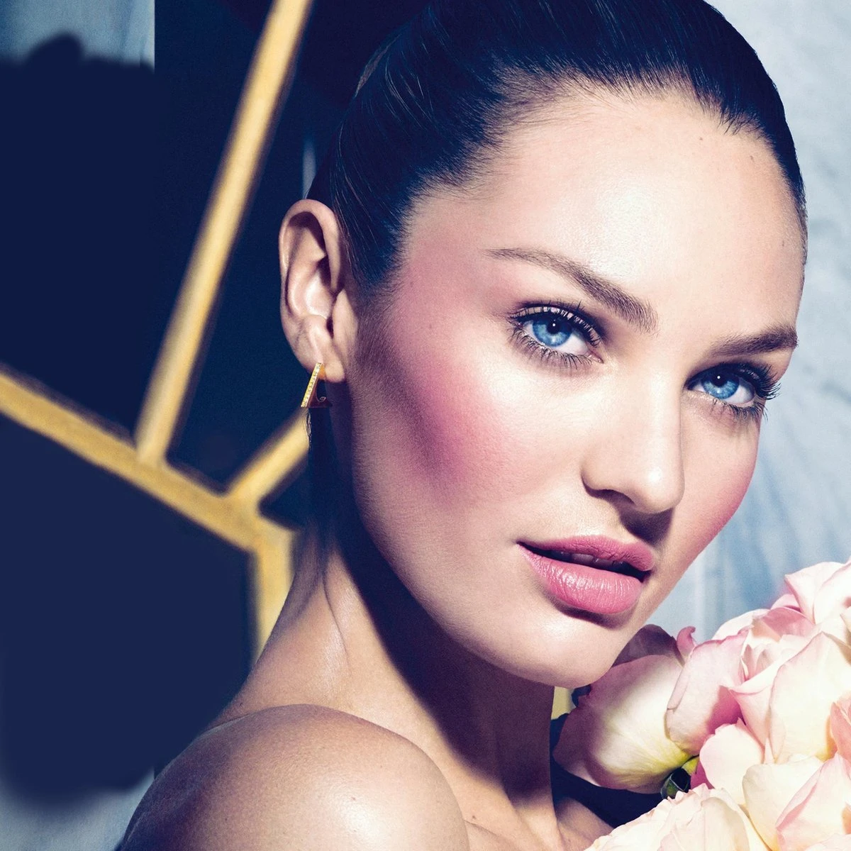 Max Factor Creme Puff Blush - 010 Nude Mauve 7 Max Factor Creme Puff Blush - 010 Nude Mauve - Afbeelding 6