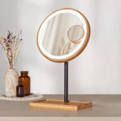 Lanaform - Bamboo Mirror - Oplaadbare Staande Spiegel ×1 · ×3 - Elegant Design Van Bamboe Met Zwarte Poedercoatingafwerking - Ledlampen Met Lange Levensduur -Modecosmetica Winkel 1200x1200 605