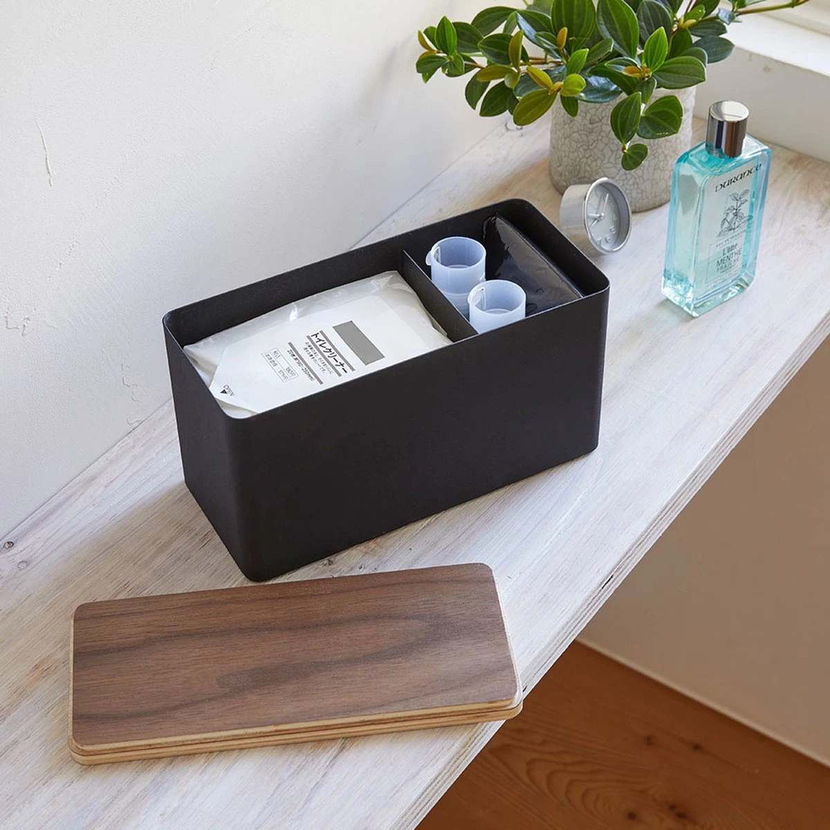 Yamazaki Opbergbox Make Up - Sanitair - Zwart 8 Yamazaki Opbergbox Make Up - Sanitair - Zwart - Afbeelding 6