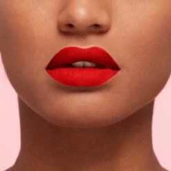 L’Oréal Paris Les Macarons Langhoudende Matte Lipstick - 832 Strawberry Sauvage - Roze - 6,7 Ml 15 L’Oréal Paris Les Macarons Langhoudende Matte Lipstick - 832 Strawberry Sauvage - Roze - 6,7 Ml -Modecosmetica Winkel 1200x1200 91