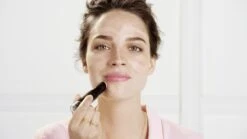 Bourjois Foundcealer Foundation - 410 Beige Doré 25 Bourjois Foundcealer Foundation - 410 Beige Doré -Modecosmetica Winkel 1200x675 3