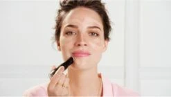 Bourjois Foundcealer Foundation - 200 Vanille Rosé 26 Bourjois Foundcealer Foundation - 200 Vanille Rosé -Modecosmetica Winkel 1200x679