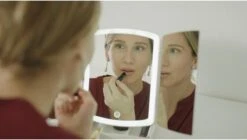 Merkloos Make-up Organizer Met Spiegel En LED Van METU-Online - Make Up Opberger - Make Up Spiegel Met Led Lamp - Makeup Opbergdoos - Make-up Spiegel Wit - Make Up Spiegel Met Verlichting En Usb - Make Up Koffer - Make Up Tafel - Make Up Organizer 20 Merkloos Make-up Organizer Met Spiegel En LED Van METU-Online - Make Up Opberger - Make Up Spiegel Met Led Lamp - Makeup Opbergdoos - Make-up Spiegel Wit - Make Up Spiegel Met Verlichting En Usb - Make Up Koffer - Make Up Tafel - Make Up Organizer -Modecosmetica Winkel 1200x681 1