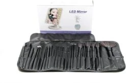 De Ultieme Make-up Ervaring: Cosmetische Spiegel Met 16 LED's En Set Van 24 Professionele Make-up Kwasten - Perfect Voor Een Vlekkeloze En Verlichte Look! Spiegel - Kwasten - Make-up Kwasten - Make-up Spiegel - Verlichting - LED - 14 De Ultieme Make-up Ervaring: Cosmetische Spiegel Met 16 LED's En Set Van 24 Professionele Make-up Kwasten - Perfect Voor Een Vlekkeloze En Verlichte Look! Spiegel - Kwasten - Make-up Kwasten - Make-up Spiegel - Verlichting - LED - -Modecosmetica Winkel 1200x788 4