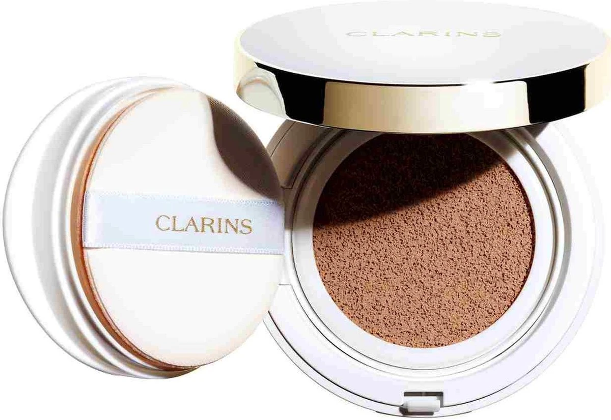 Clarins Everlasting Cushion - Foundation - SPF50 - 112 Amber 3 Clarins Everlasting Cushion - Foundation - SPF50 - 112 Amber