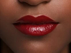 L'Oréal Paris Color Riche Shine Lippenstift - 352 BeautyGuru 15 L'Oréal Paris Color Riche Shine Lippenstift - 352 BeautyGuru -Modecosmetica Winkel 1200x899 1