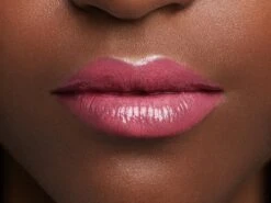 L'Oréal Paris Color Riche Shine Lipstick Lippenstift - 111 Pink Wonderland -Modecosmetica Winkel 1200x900 4
