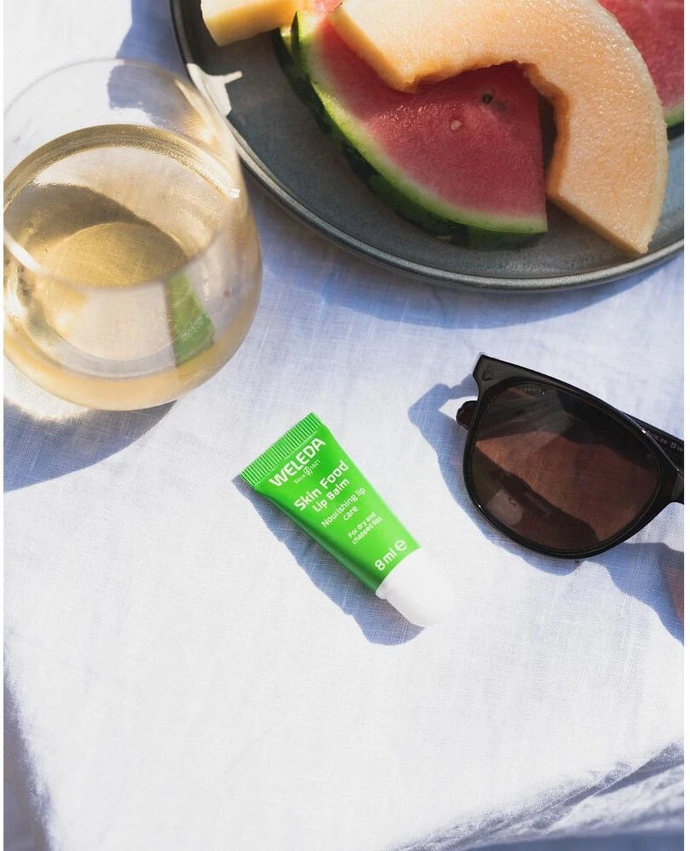Weleda Skin Food Lip Balm 7 Weleda Skin Food Lip Balm - Afbeelding 5